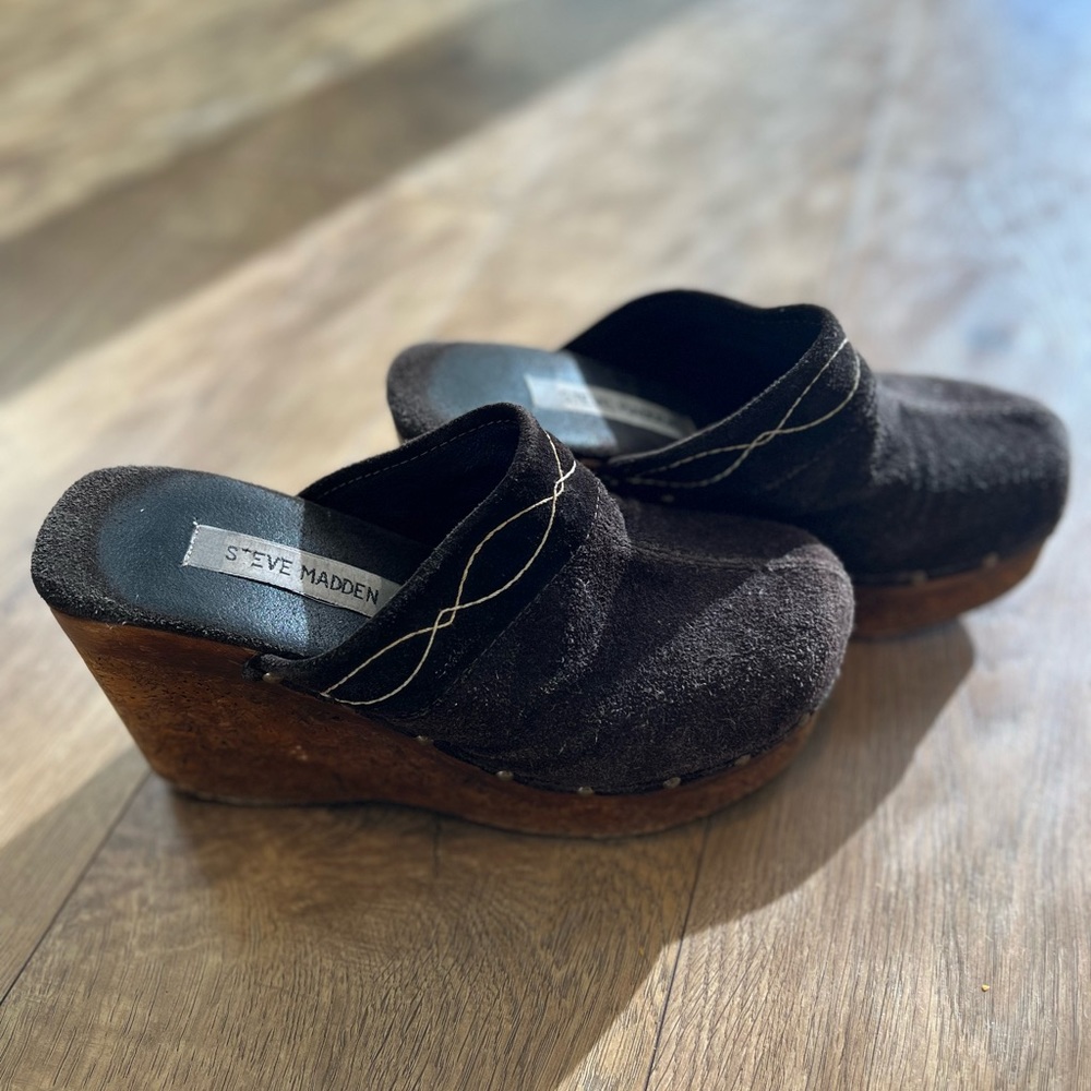 Steve Madden Retro Wedge Clogs Size 8 - image 1